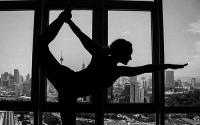standing bow